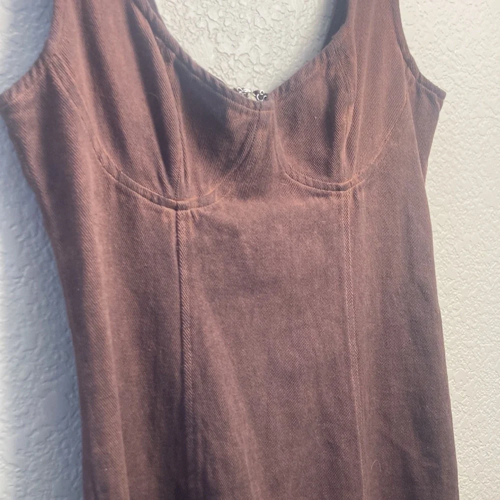 Dress - Picture 2 of 6